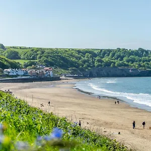 https://jasmine-cottage-whitby.yorkshirehotels.net
